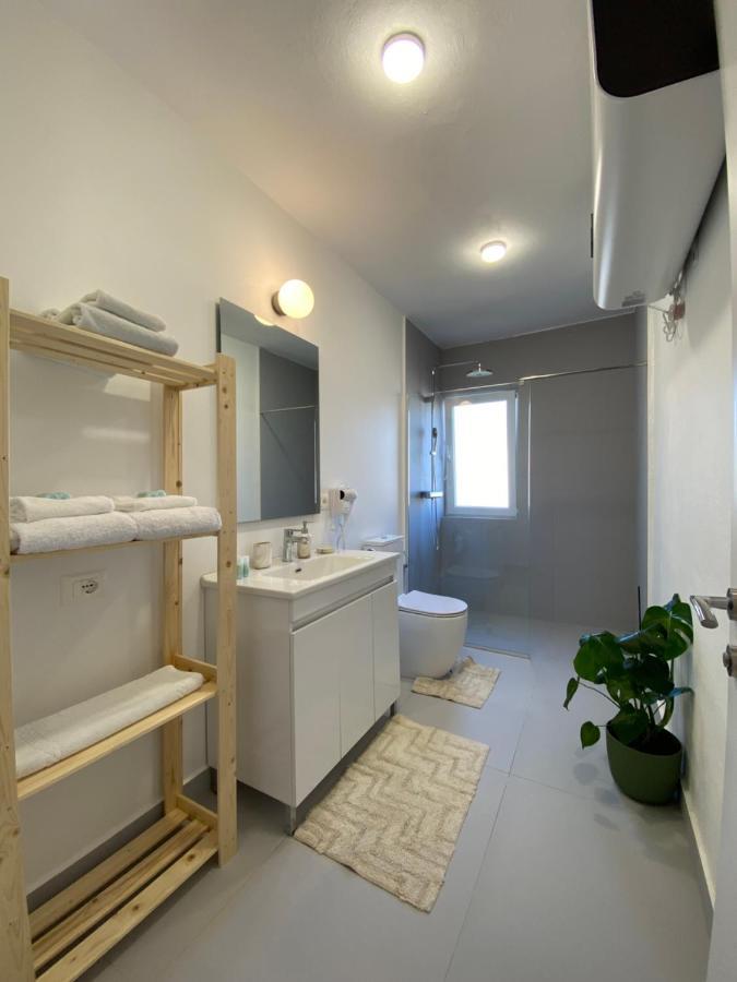 Lucas Central Oasis Studios Tiran Dış mekan fotoğraf