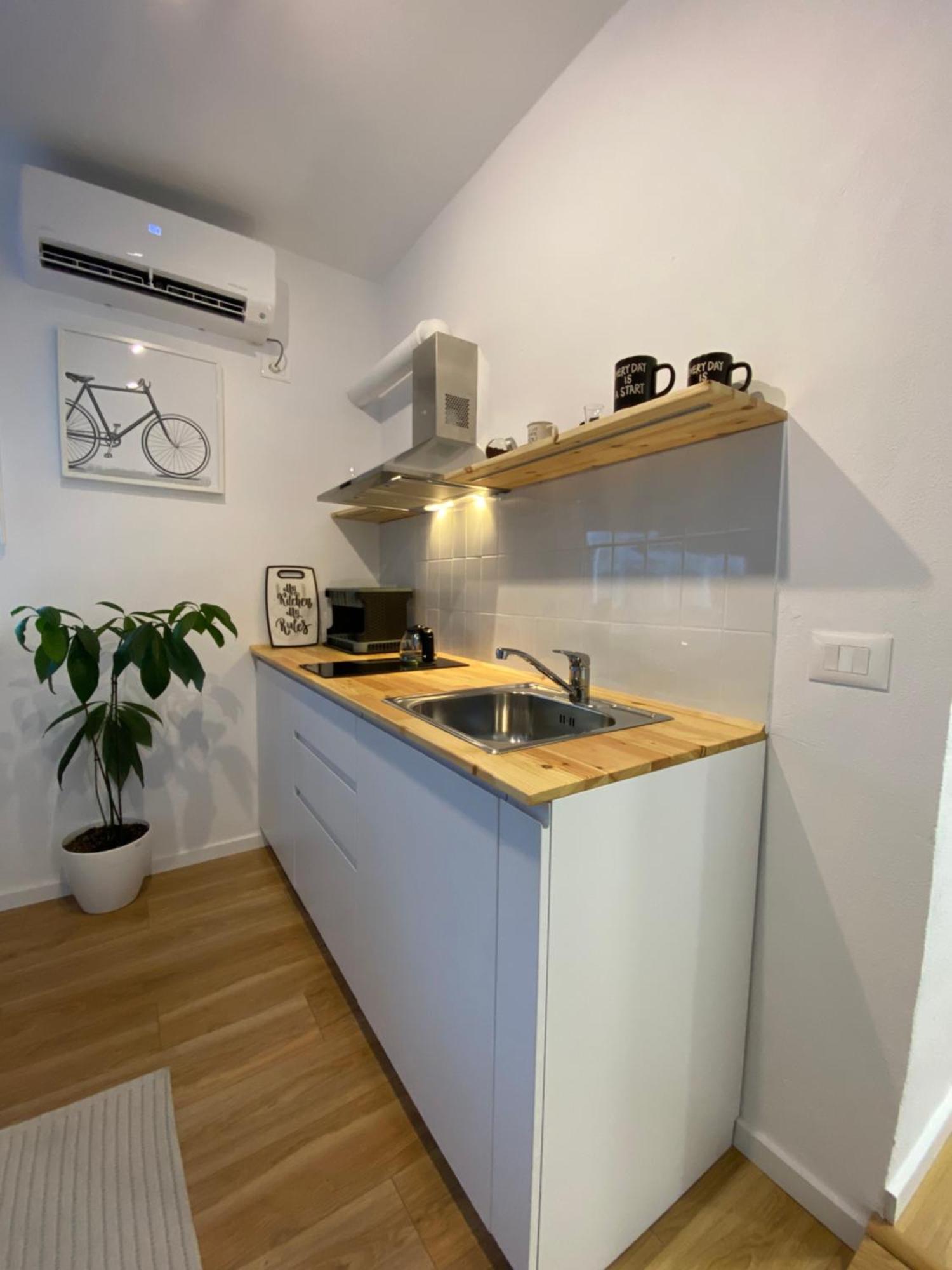 Lucas Central Oasis Studios Tiran Dış mekan fotoğraf